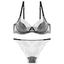 Load image into Gallery viewer, High Quality Beautiful Underwear Women Sexy Lace Transparent Bra Set